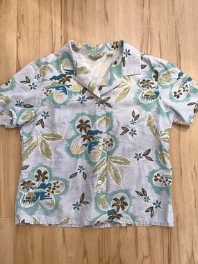 Vintage Tommy Bahama Light Blue 100%  Silk Tropical Tailored Camp Shirt Large